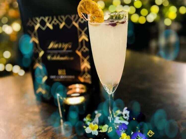 ホテル The Regency