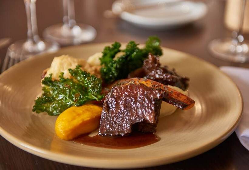 ホテル The Regency