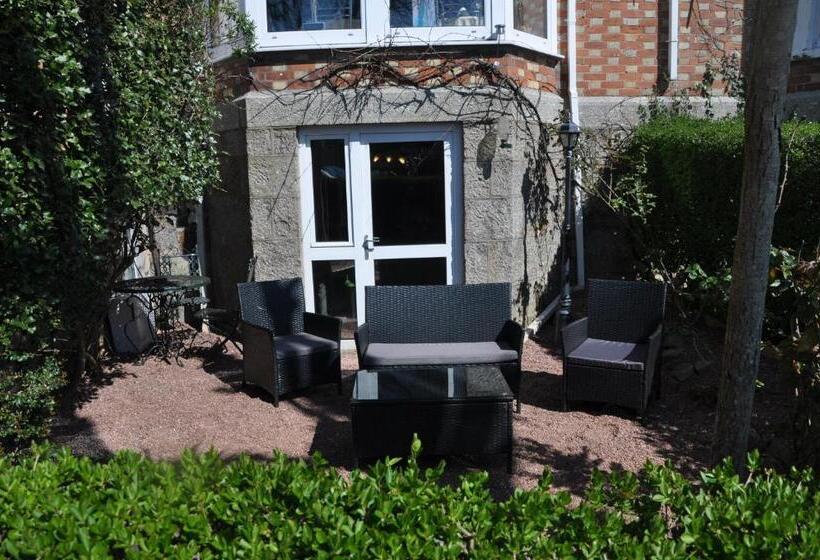 ホテル Torwood House