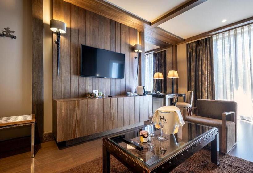 ホテル Val De Neu G.l