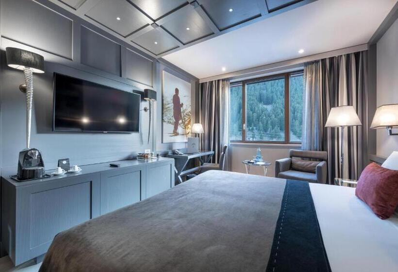 ホテル Val De Neu G.l