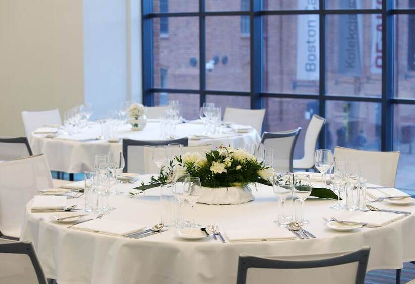 فندق Vienna House By Wyndham Andel S Lodz