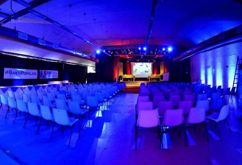 Отель Villaggio Olimpico