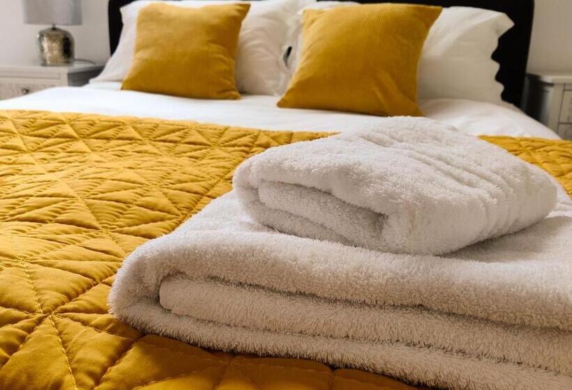 ホテル White Horse Inn