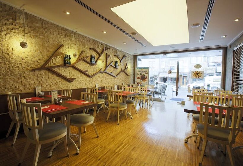 Housez Suites And Apartments Special Class