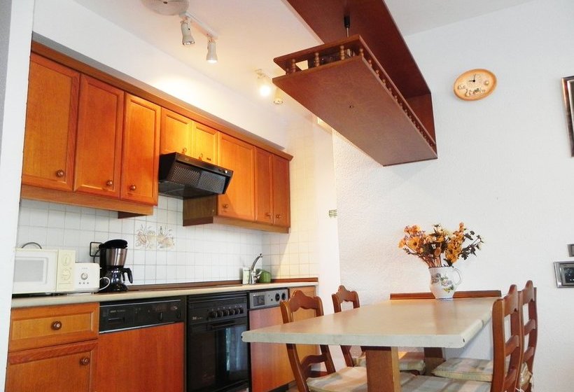 Apartamentos Jaca 3000