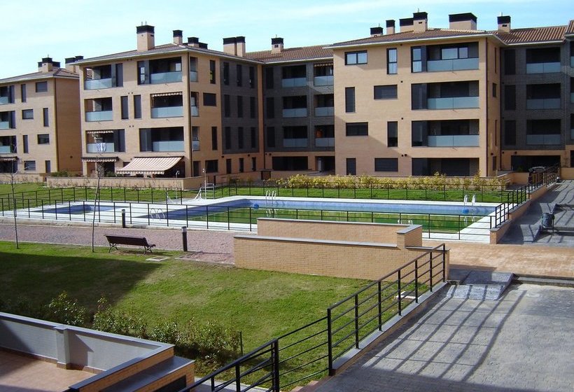 Apartamentos Jaca 3000