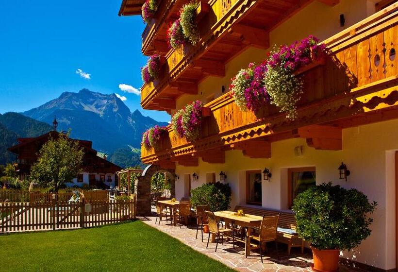 Landhotel Rauchenwalderhof