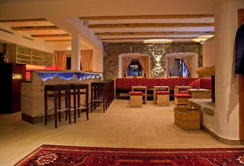 Landhotel Rauchenwalderhof