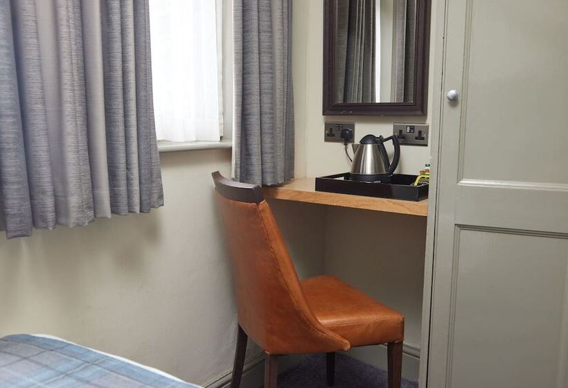 Red Lion Hotel By Greene King Inns