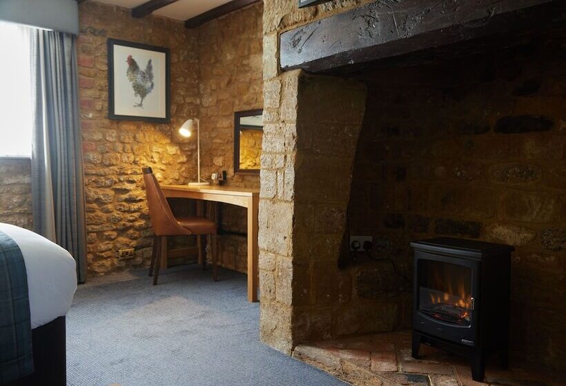 Red Lion Hotel By Greene King Inns