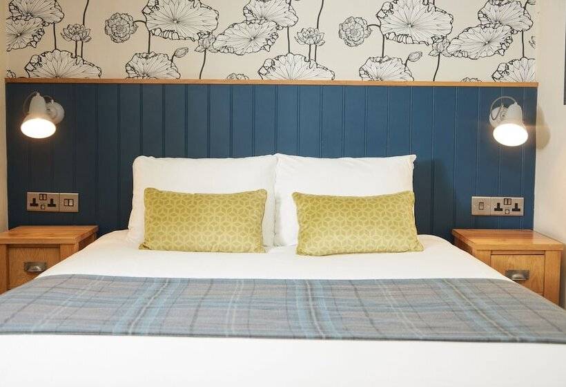 Red Lion Hotel By Greene King Inns