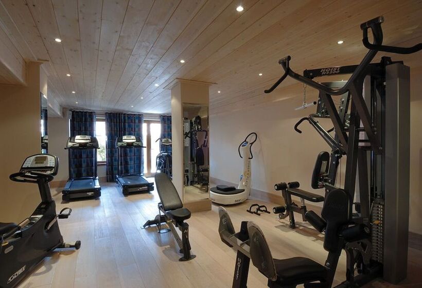 Santa Marina Arachova Resort & Spa