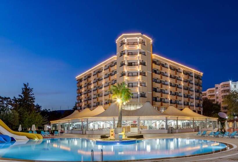 The Holiday Resort Hotel   All Inclusive