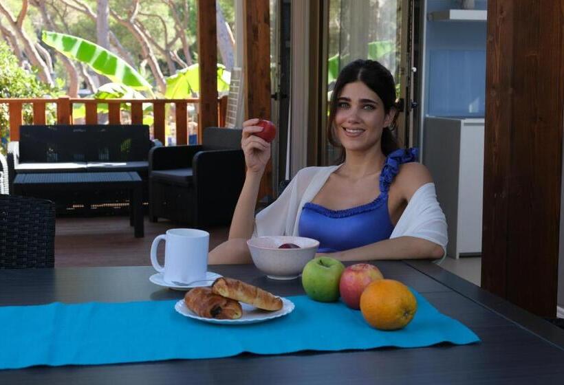 Villaggio Camping Torre Del Porticciolo