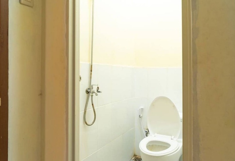 فندق Reddoorz Near Cbd Ciledug