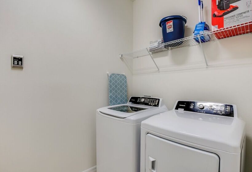 6bed 4ba Villa Game Room Pool Spa