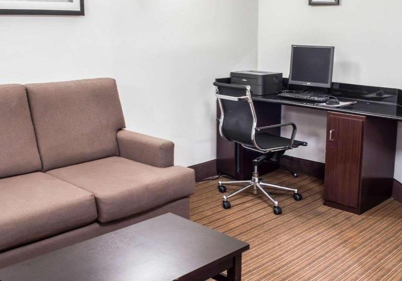 호텔 Country Inn & Suites By Radisson, Roanoke Rapids, Nc