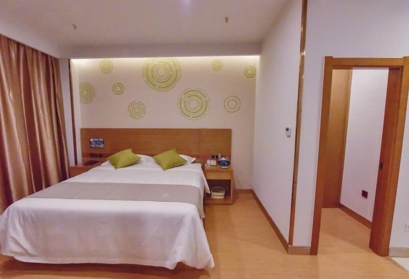 Hotell Greentree Inn Huanggang Qichun County Ouyada Square Express