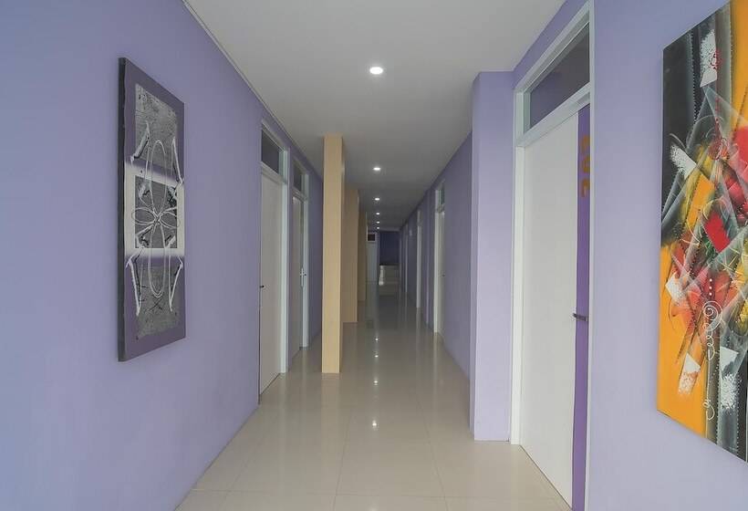 膳宿费 Reddoorz @ Gatot Subroto Street Bandung 2