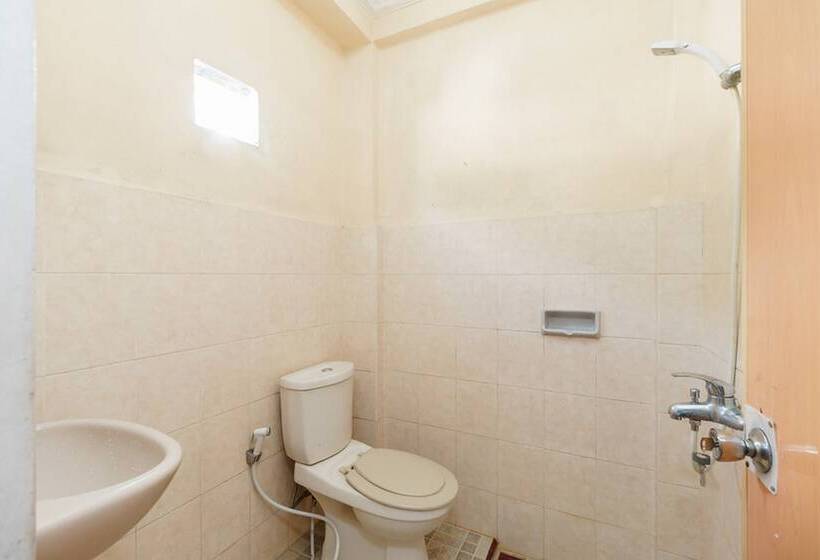 펜션 Reddoorz @ Parapat