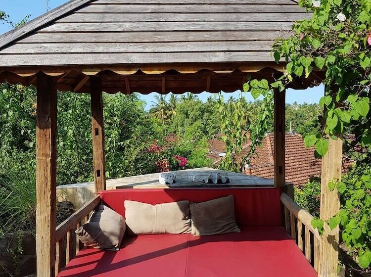 مبيت وإفطار Villa Lumbalumba Banyualit