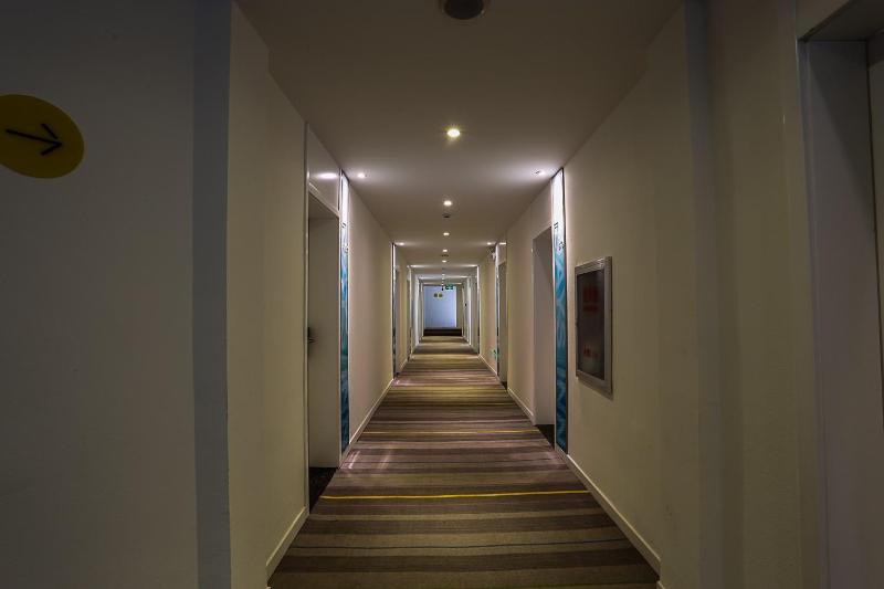 Otel 7 Days Inn·ulanqab Tsining Railway Station