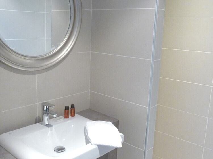 ホテル Clos De La Vaupalière   Rouen