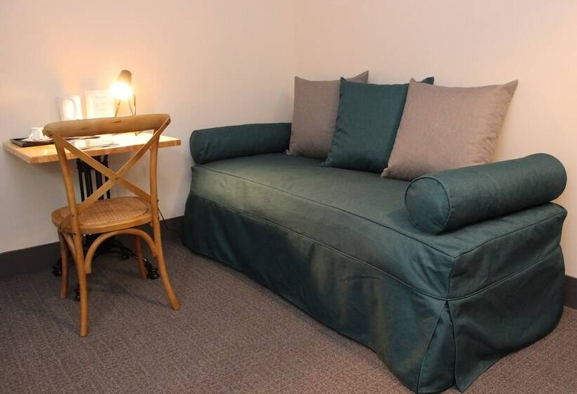 ホテル Clos De La Vaupalière   Rouen