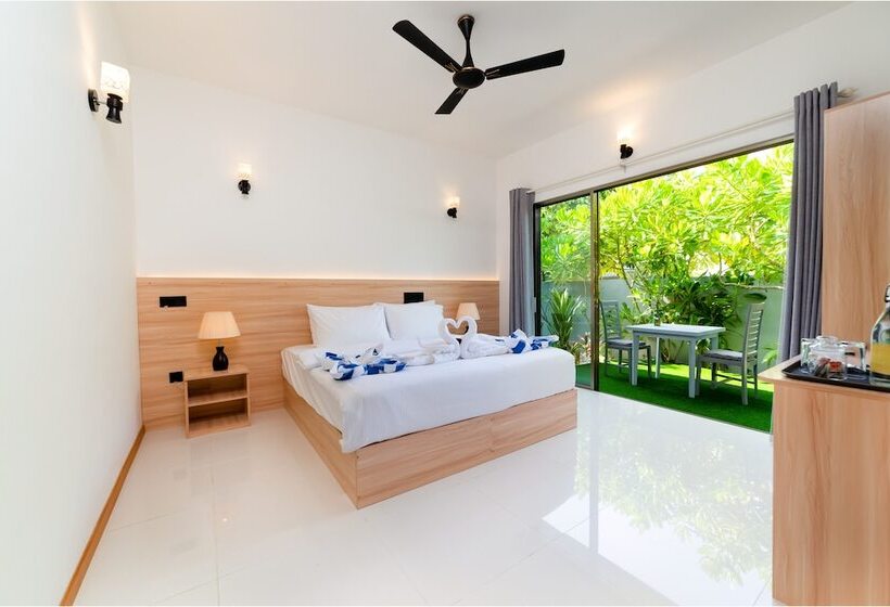 تختخواب و صبحانه La Solara Villa