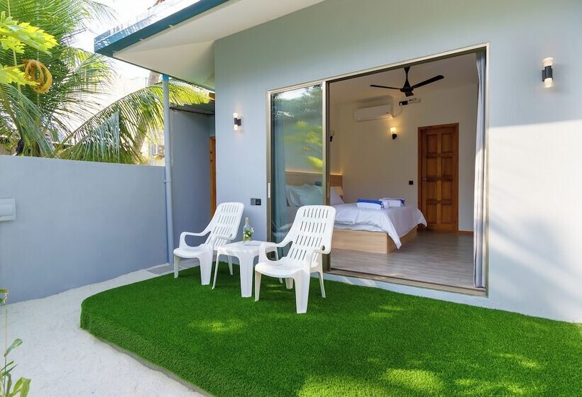 تختخواب و صبحانه La Solara Villa