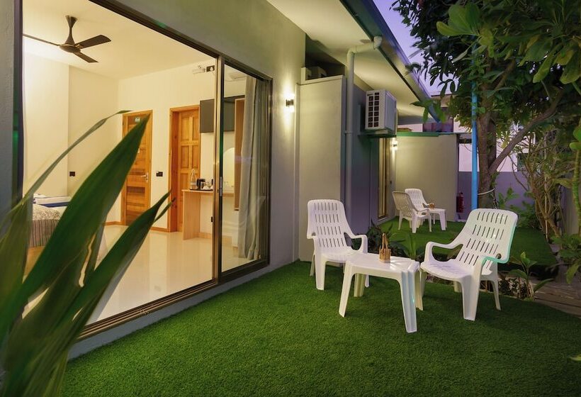 تختخواب و صبحانه La Solara Villa