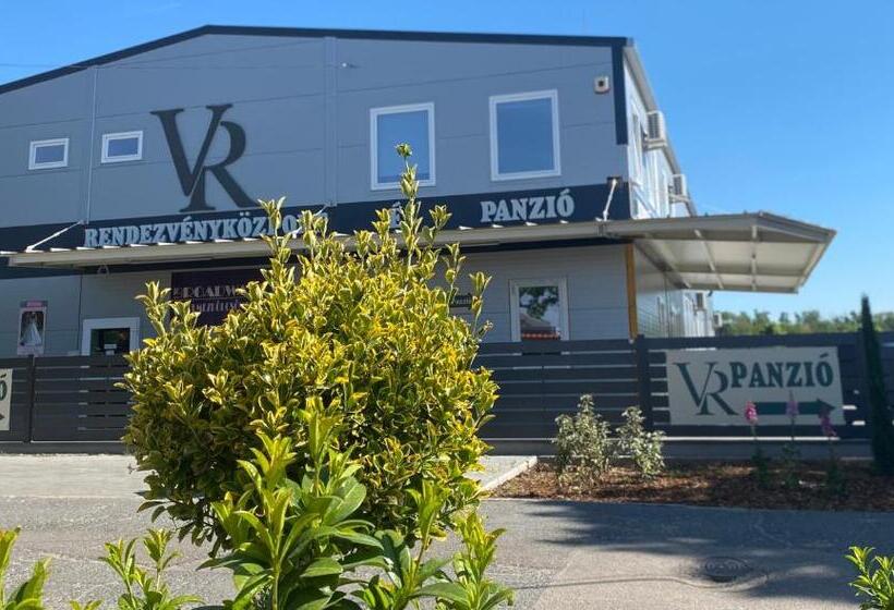 تختخواب و صبحانه Vecsési Rendezvényközpont és Panzió