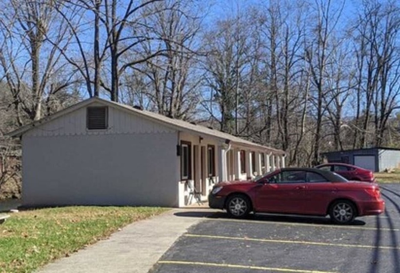 ホテル Economy Inn Sylva