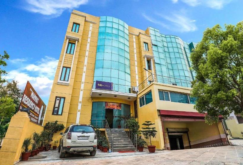 בית מלון כפרי Fab New Mannat