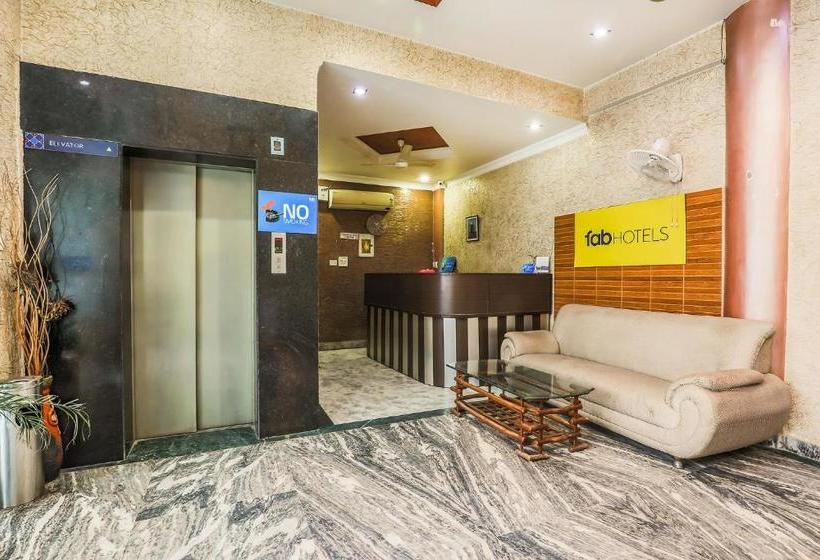 בית מלון כפרי Fab New Mannat