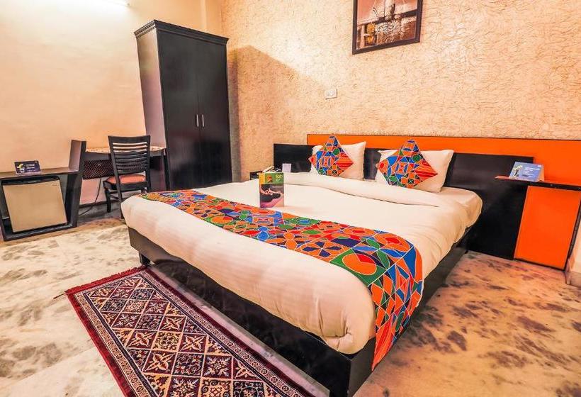 בית מלון כפרי Fab New Mannat