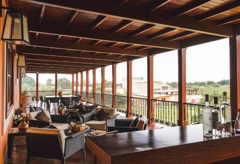 هتل & Hacienda La Caravedo