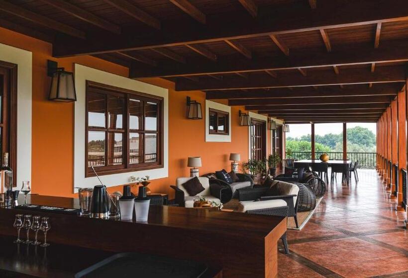 هتل & Hacienda La Caravedo