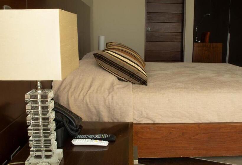 هتل & Hacienda La Caravedo