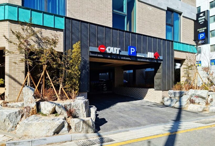 Hound Hotel Busan Station
