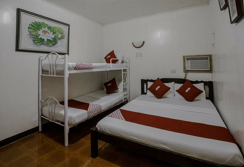 فندق Oyo 741 Sierra Travellers Inn