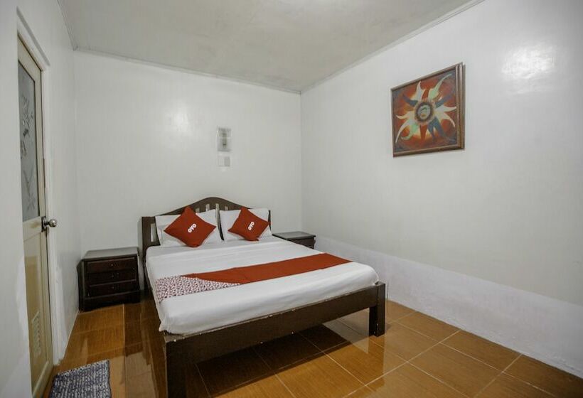 فندق Oyo 741 Sierra Travellers Inn