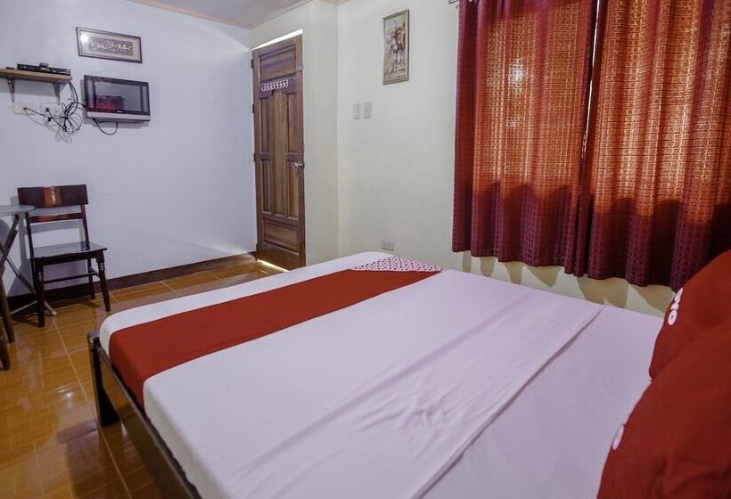 فندق Oyo 741 Sierra Travellers Inn