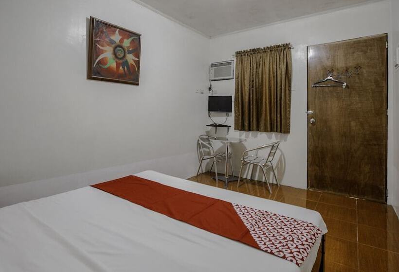 فندق Oyo 741 Sierra Travellers Inn