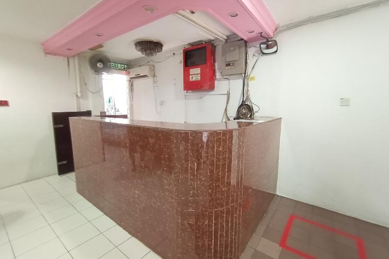 فندق Oyo 90185 168 Inn