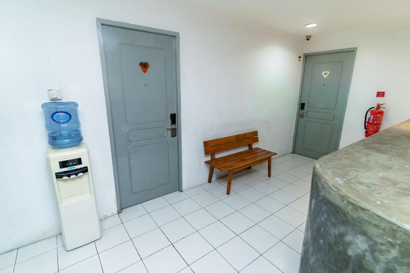 فندق Oyo 90185 168 Inn