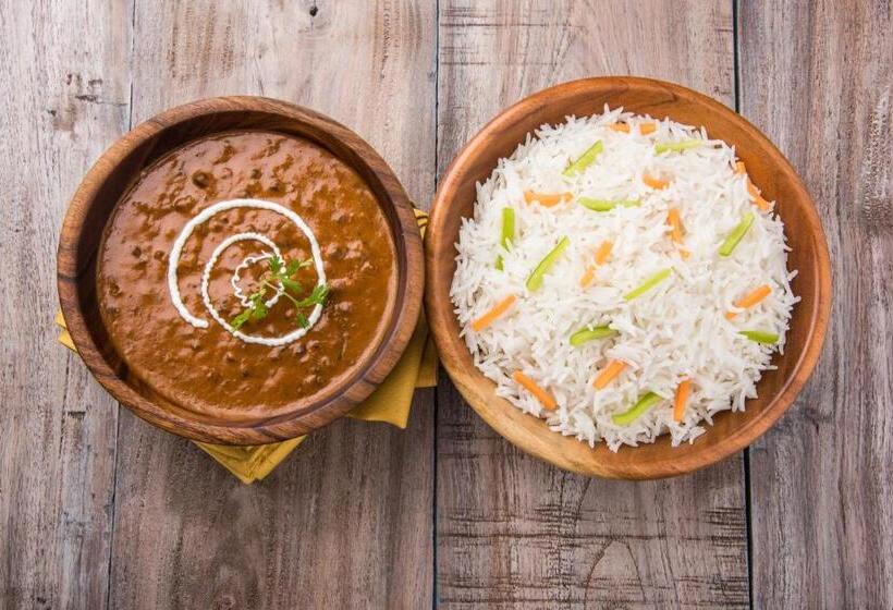 酒店 R K International Near Gautam Buddha Park