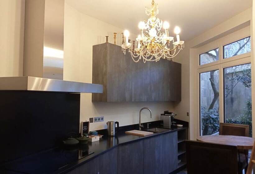 پانسیون Maison Manege Bordeaux Centre