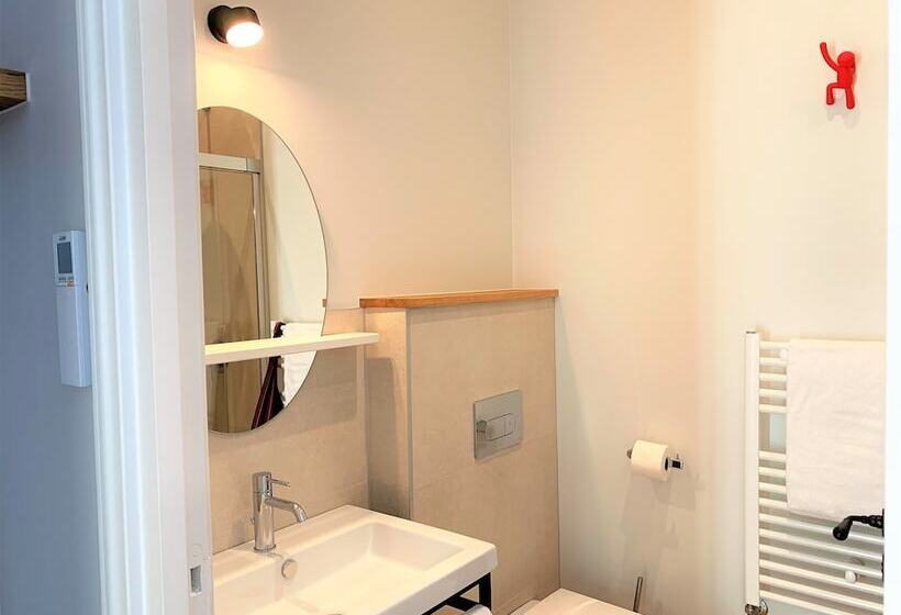 پانسیون Maison Manege Bordeaux Centre